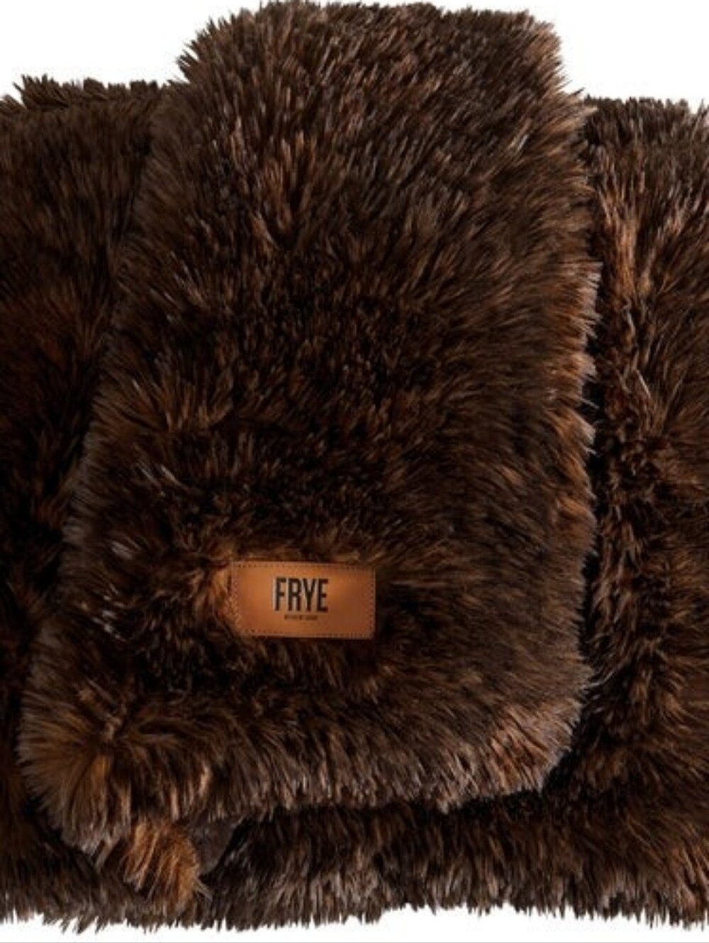 FRYE Arctic Luxurious Cozy Faux Fur Throw 60" x 70" - Picture 3 of 5